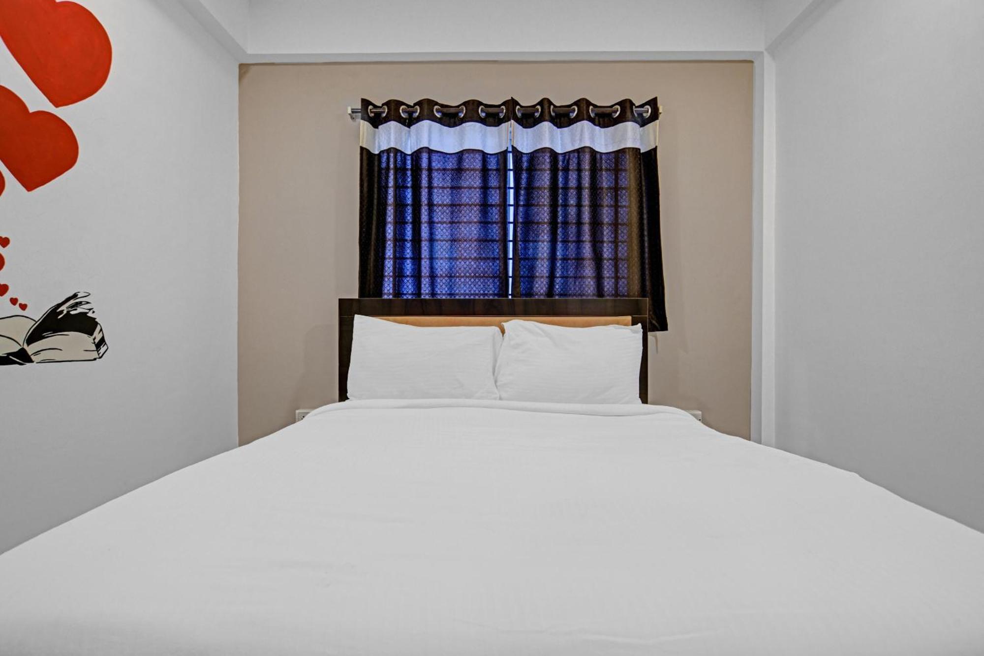 Collection O The Eternity Near Lig Sqaure Hotel Indore Ngoại thất bức ảnh