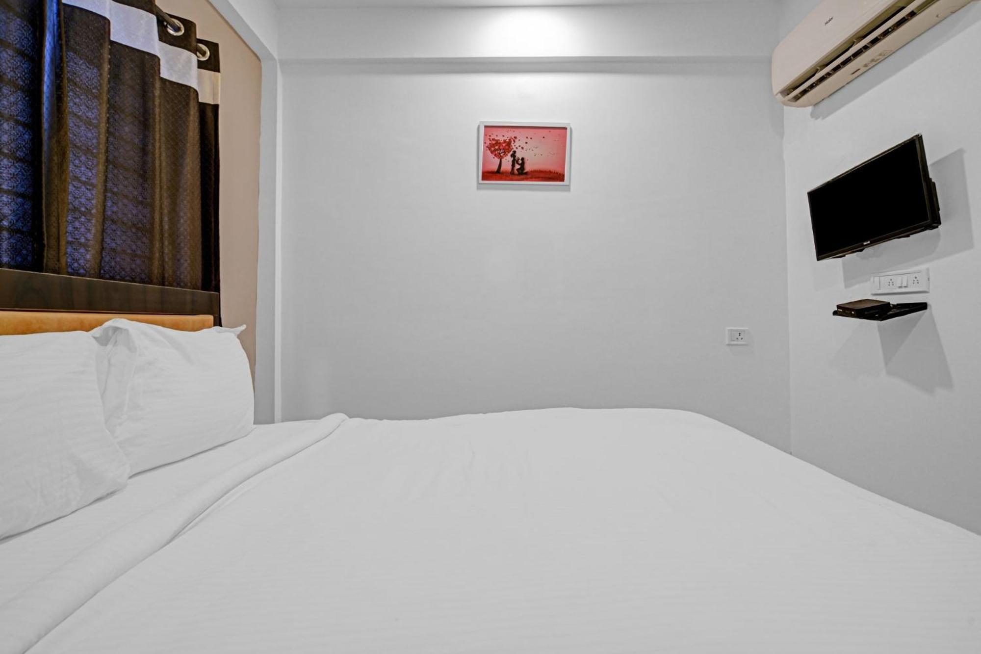 Collection O The Eternity Near Lig Sqaure Hotel Indore Ngoại thất bức ảnh