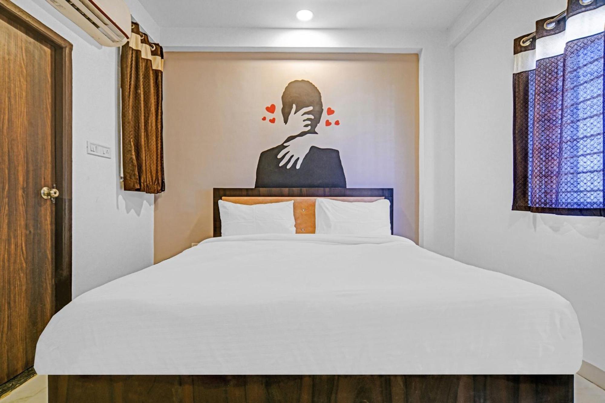 Collection O The Eternity Near Lig Sqaure Hotel Indore Ngoại thất bức ảnh