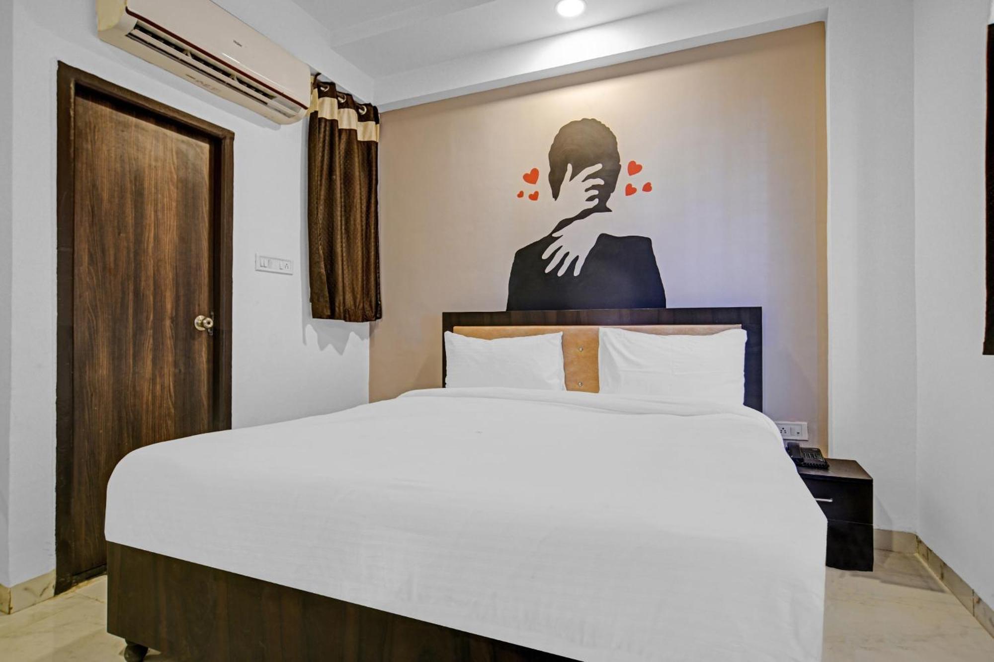 Collection O The Eternity Near Lig Sqaure Hotel Indore Ngoại thất bức ảnh
